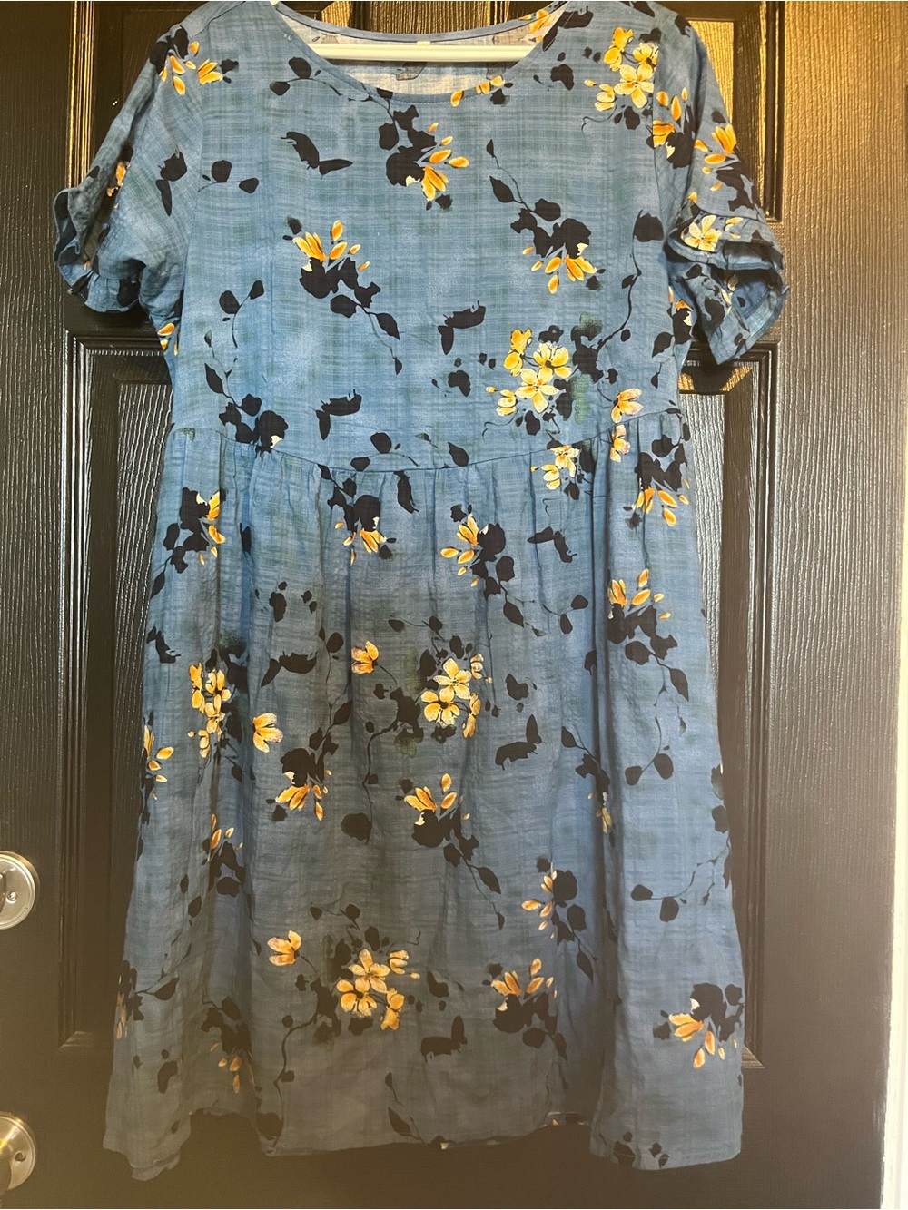 Blue Floral Short-Sleeve Babydoll Dress with Pockets size Large